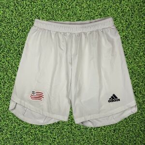 Adidas MLS New England Revolution Aeroready White Shorts Men’s Large